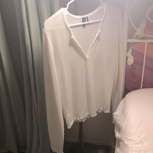 White knit ruffle sleeve urban outfitters sweater